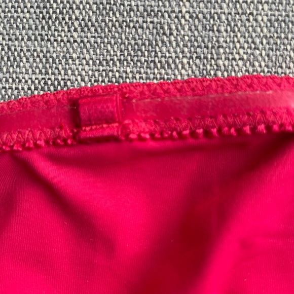 EUC Zimmermann red bandeau bikini top, Size 3/ L - Picture 7 of 9